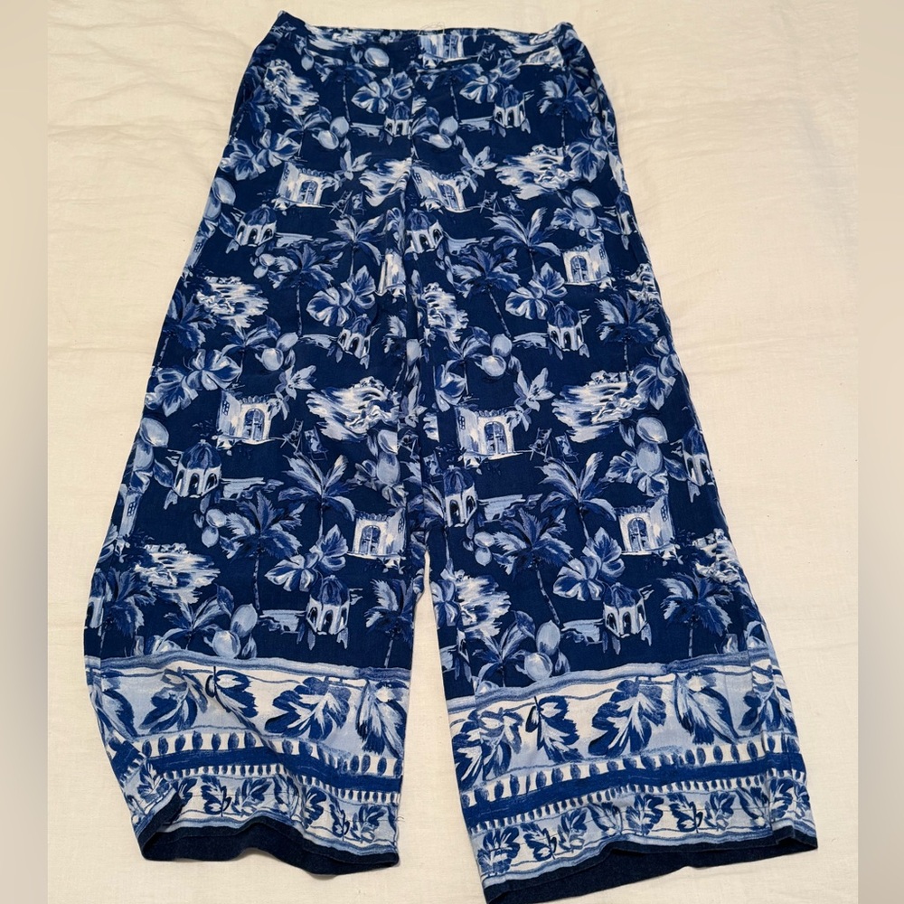 LOFT 🩵 Fluid Pull On Wide Leg Pants